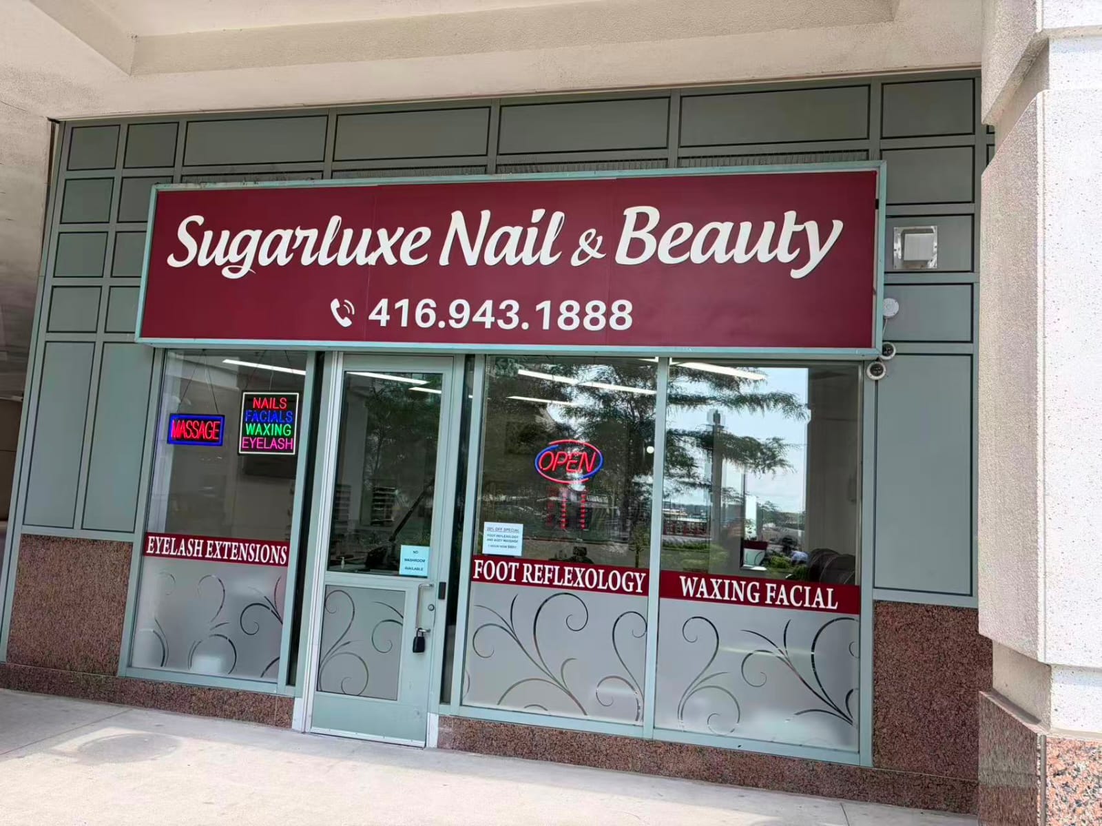 Inside Sugarluxe Nail & Beauty